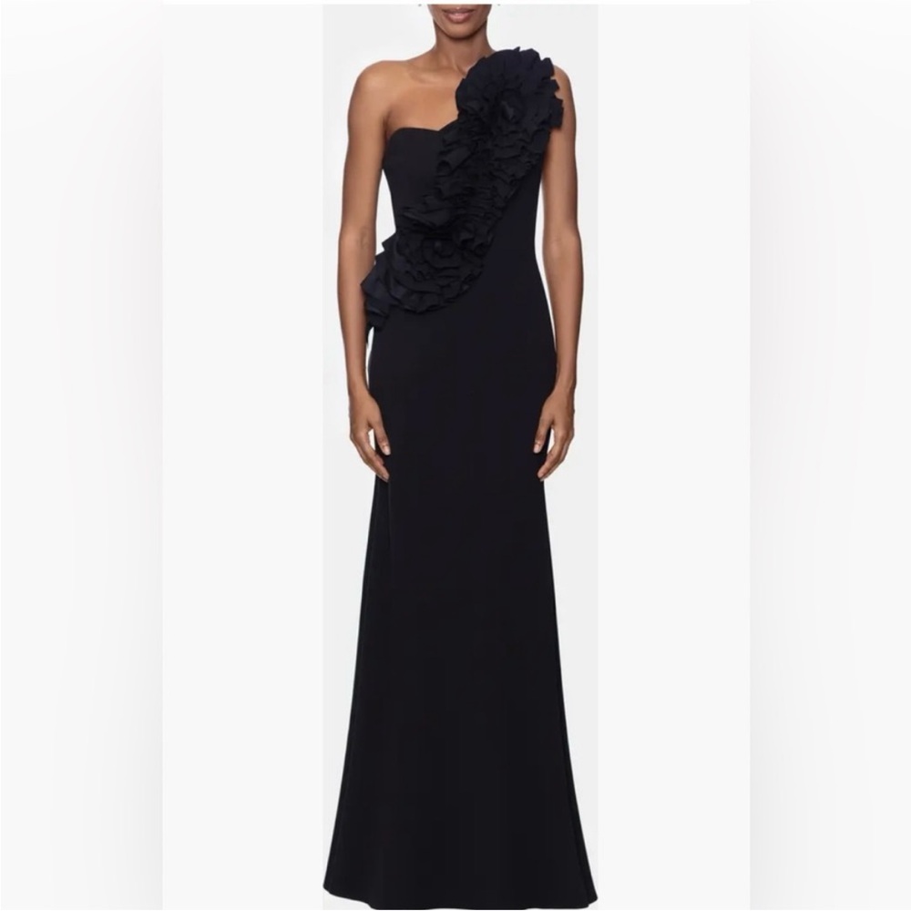 Betsy & Adam Elegant Black One Shoulder Gown